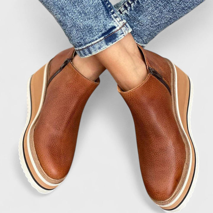 Evelyn™ | Elegant Waterproof Sneakers
